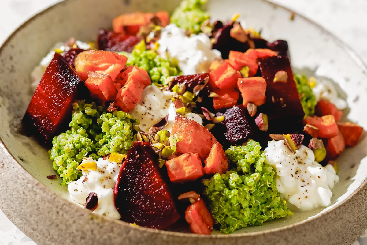 Tour de France pro chef Hannah Grant shares five powerful new recipes - Quinoa Bowl